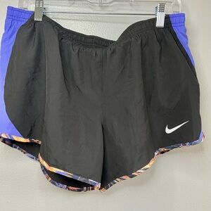 Nike Women's‎ Black and Blue Athletic Shorts